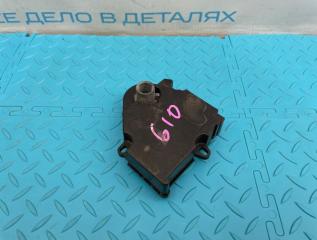 Моторчик заслонки печки (тепло холод) Hummer H2 2005