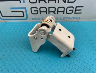 Петля капота левая Hummer H2 2005