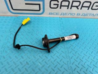 Пиропатрон капота Mercedes-Benz C-Class 2016