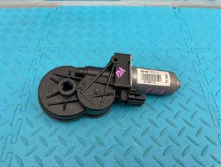 Моторчик сидения передний Mercedes-Benz C-Class 2016