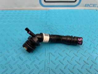 Шланг вентиляции картерных газов BMW 5-Series 2010