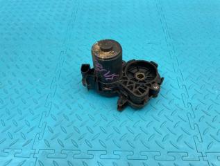 Моторчик ручника задний левый Mercedes-Benz C-Class 2016