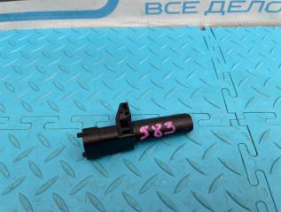 Датчик коленвала Mercedes-Benz C-Class 2016