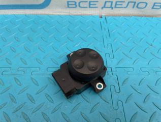Кнопка передняя Audi Q5 8RB CDNC 2.0