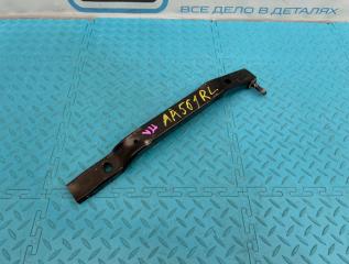 Кронштейн радиатора передний левый Audi Q5 2010