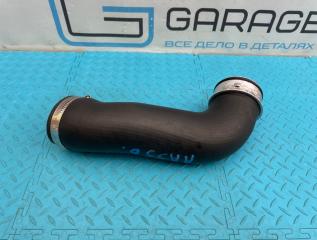 Патрубок интеркулера Volkswagen Tiguan 2012