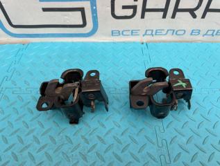 Фото запчасти замки капота Mercedes-Benz CLS-Class 2005 контрактная запчасть Запчасть замки капота Mercedes-Benz CLS-Class 2005