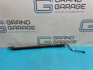 Амортизатор багажника задний Land Rover Range Rover Sport 2012 контрактная Амортизатор багажника задний Land Rover Range Rover Sport 2012