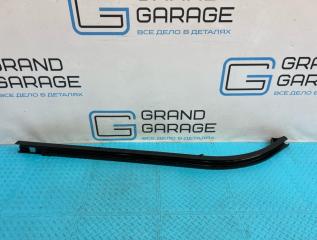 Направляющая сдвижной двери левый Mercedes-Benz V-Class 2016