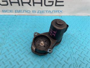 Моторчик ручника задний Mercedes-Benz GL-Class 2015