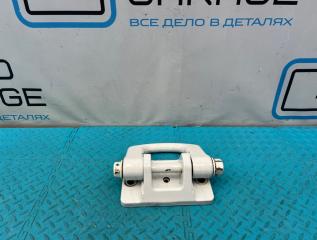 Петля буксировочная Hummer H3 2006