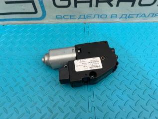 Моторчик люка Mercedes-Benz GL-Class 2015