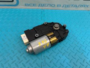 Моторчик люка Mercedes-Benz GL-Class 2015