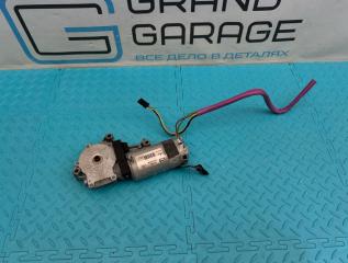 Моторчик люка Mercedes-Benz S-Class 2006