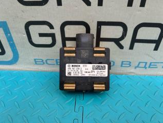 Радар задний левый Audi Q7 2017