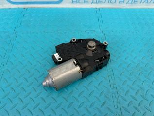 Моторчик люка BMW 5-Series 2011