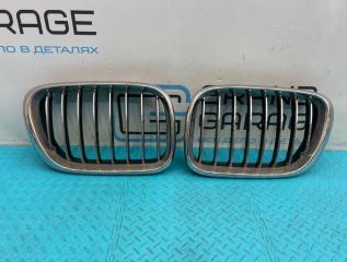 Решетка радиатора BMW X5 2003 контрактная Решетка радиатора BMW X5 2003