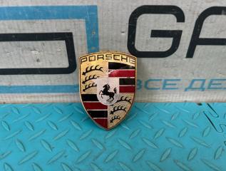 Эмблема передняя Porsche Cayenne