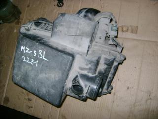 Корпус воздушного фильтра Mazda 3