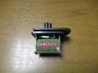 Запчасть резистор отопителя Лада Калина