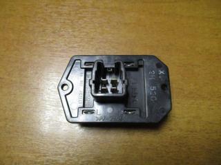 Запчасть резистор отопителя Toyota Hiace 2006