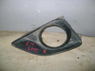 Рамка противотуманой фары правой Toyota Corolla