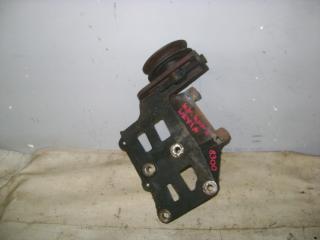 Запчасть кронштейн кондиционера Daewoo Nexia