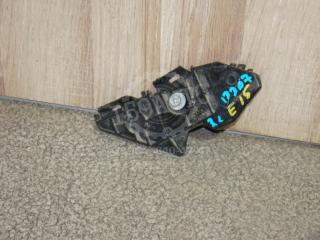 Кронштейн заднего бампера левый Toyota Corolla 2008 Б/У Кронштейн заднего бампера левый Toyota Corolla 2008