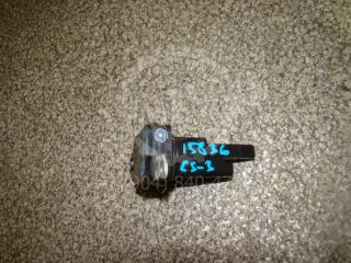 Датчик массового расхода воздуха Toyota Camry