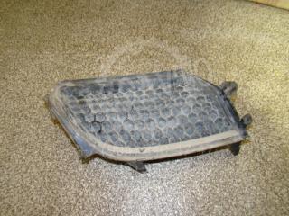 Запчасть заглушка в бампер левая Peugeot 308 2008