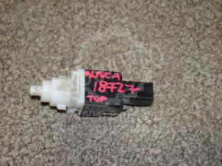 Запчасть датчик включения стопсигнала Fiat Albea