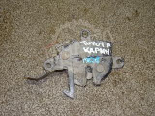 Запчасть замок капота Toyota Carina E