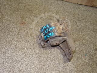 Запчасть опора кпп левая Toyota Carina E