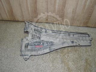 Запчасть решетка стеклоочистителя Toyota Carina E