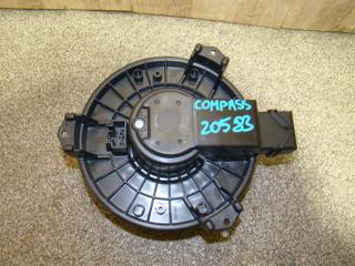 Фото запчасти моторчик печки Jeep Compass 2007 Б/У запчасть Запчасть моторчик печки Jeep Compass 2007