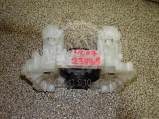 Фото запчасти кронштейн Peugeot 4007 2008 Б/У запчасть Запчасть кронштейн Peugeot 4007 2008