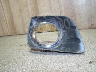 Рамка противотуманой фары правой Toyota Land Cruiser Prado