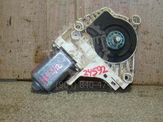 Моторчик стеклоподъемника Audi Q5 Б/У Моторчик стеклоподъемника Audi Q5