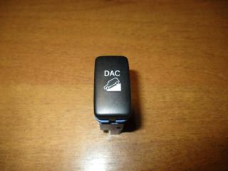 Кнопка помощи спуска со склона Toyota Land Cruiser Prado