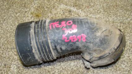 Запчасть патрубок воздушного фильтра Peugeot 308