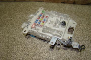 Блок предохранителей Toyota RAV4