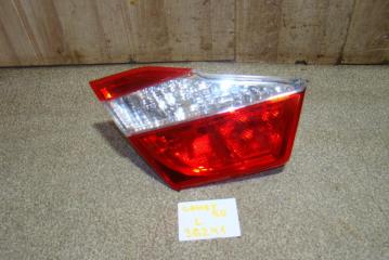 Фонарь задний внутренний левый Toyota Camry