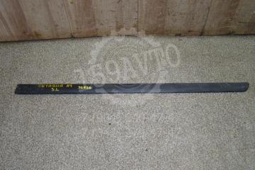 Молдинг задней левой двери Skoda Octavia 1