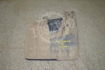 Брызговик передний правый Toyota Fortuner