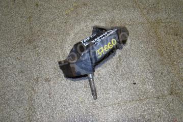 Запчасть кронштейн двигателя правый Toyota Yaris 2007