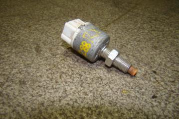 Фото запчасти датчик включения стопсигнала Lexus RX350 Б/У запчасть Запчасть датчик включения стопсигнала Lexus RX350