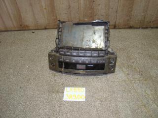 Запчасть блок управления климатической установкой Lexus LX570