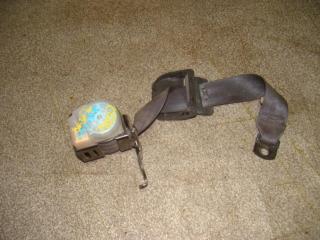 Запчасть ремень безопасности Toyota Carina E