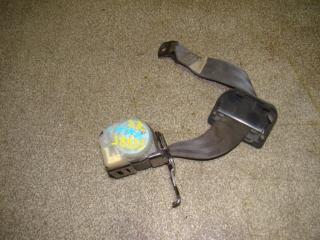 Запчасть ремень безопасности Toyota Carina E