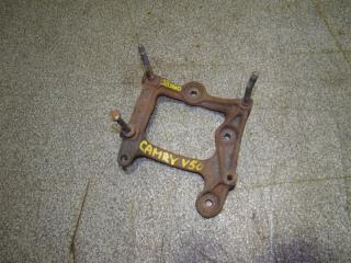 Кронштейн кондиционера Toyota Camry